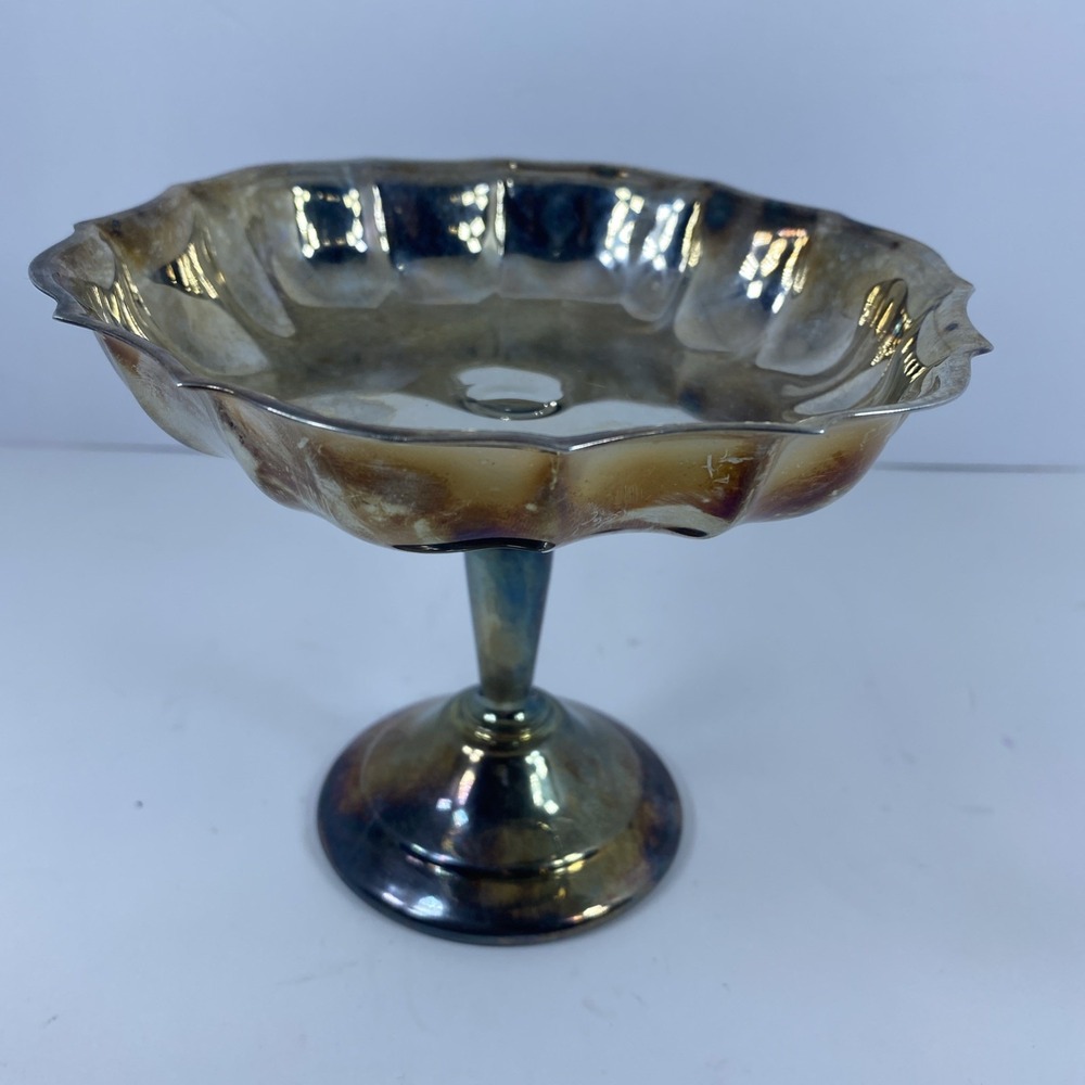 FB Rogers Silverplate Scalloped Compote Footed Dish Candy Business Cards Trinket